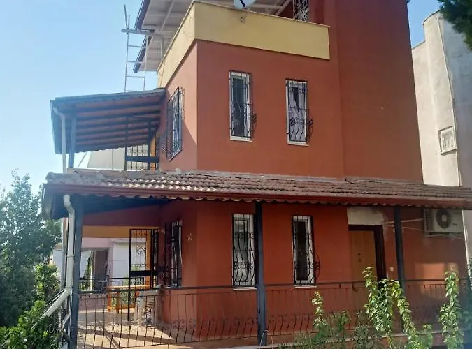 Villa *